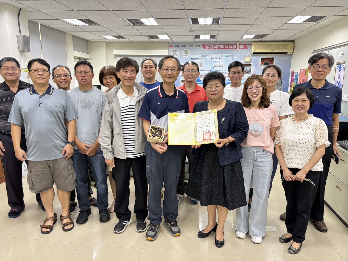 圖資處楊世銘技術師 榮退114.06...