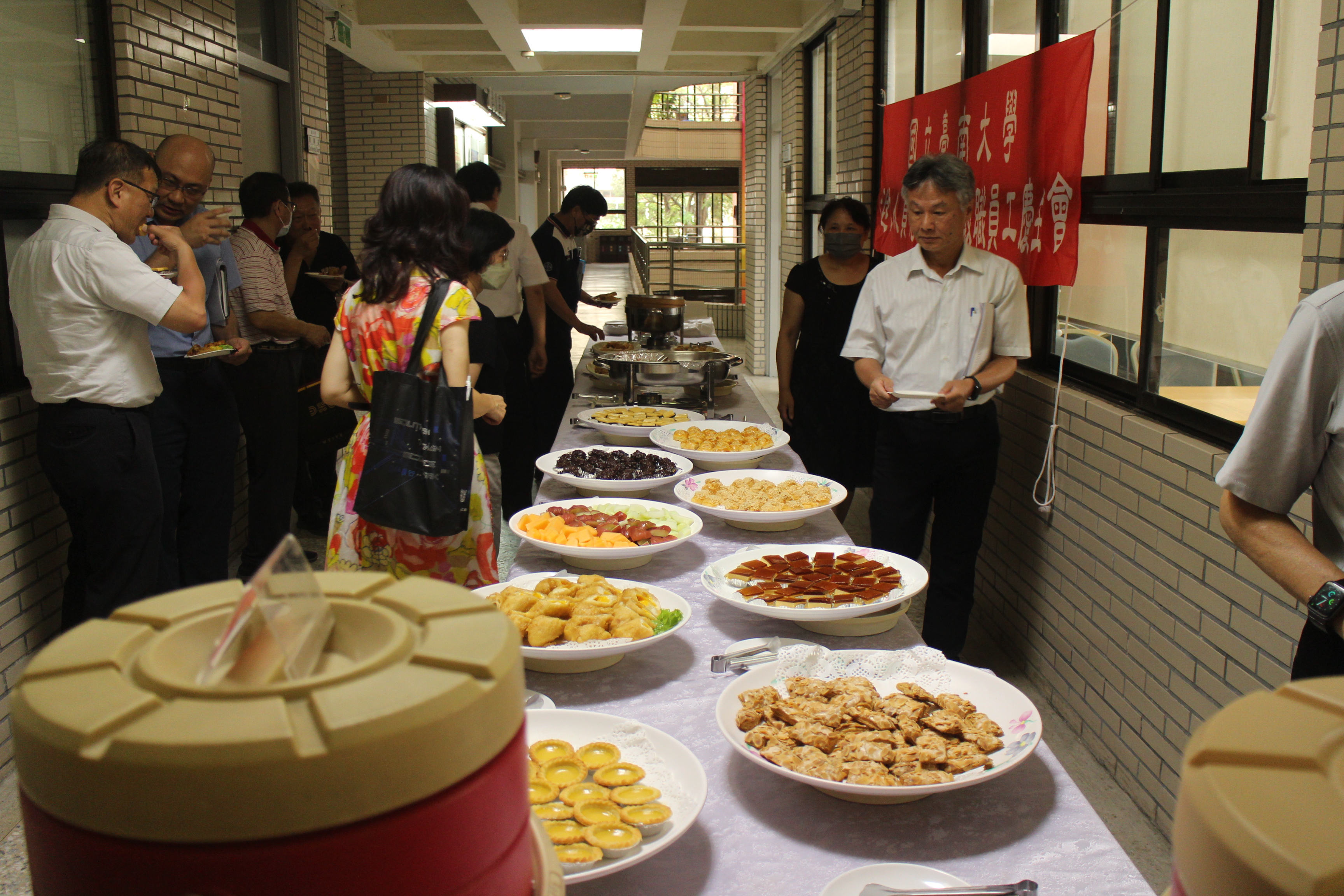 114年6月18日退休人員感恩茶會暨...