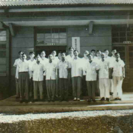 4-163